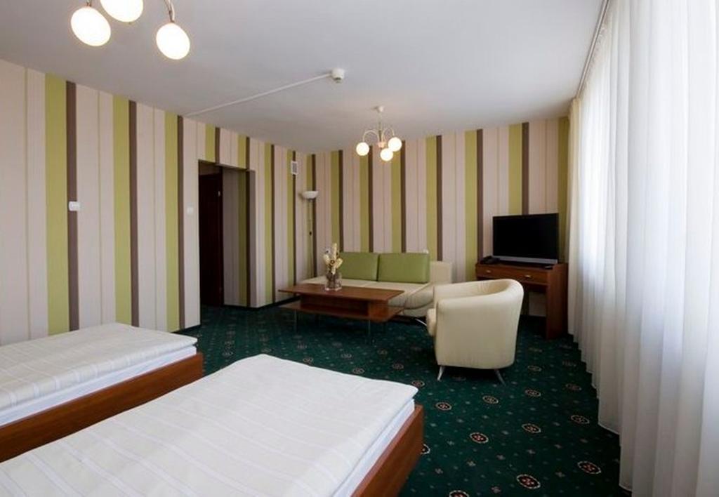 Hotel Naramowice Poznań Eksteriør bilde