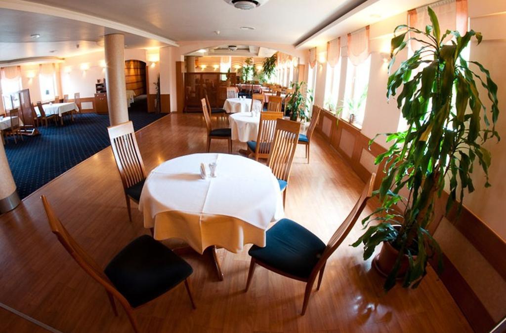 Hotel Naramowice Poznań Eksteriør bilde